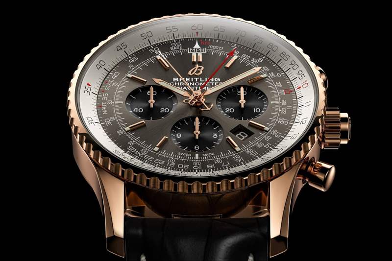 百年靈航空時(shí)計(jì)B03 Chronograph Rattrapante 45 紅金腕表-復(fù)刻表