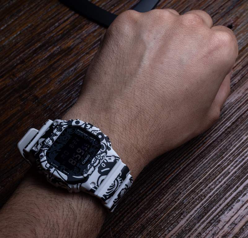 動手操作:卡西歐 DW5600-GU-7 'G-Shock Universe' 手表 動手操作:卡西歐 DW5600-GU-7 'G-Shock Universe' 手表-復刻表
