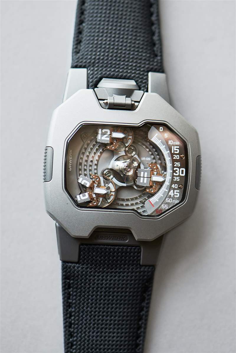 手把手的長壽和繁榮!Urwerk 的新手表直接來自 Starship Enterprise-復(fù)刻表