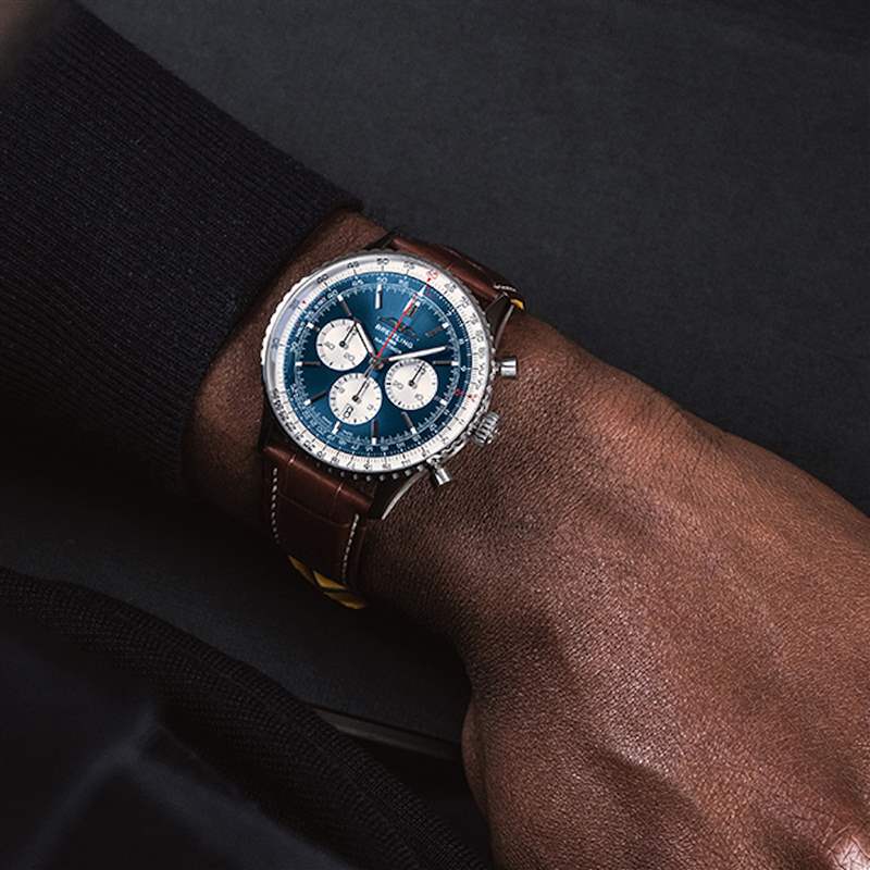 Breitling航空經典Navitimer70周年聯乘國泰GMT腕表限量200枚-復刻表