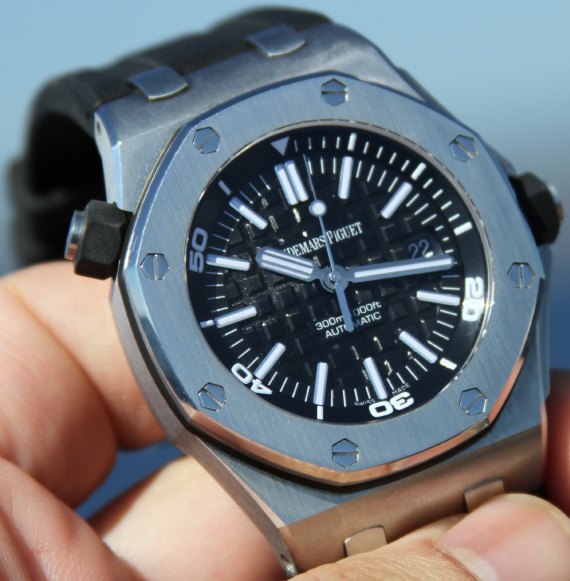 AP Diver 1 愛彼皇家橡樹近海潛水腕表-復(fù)刻表