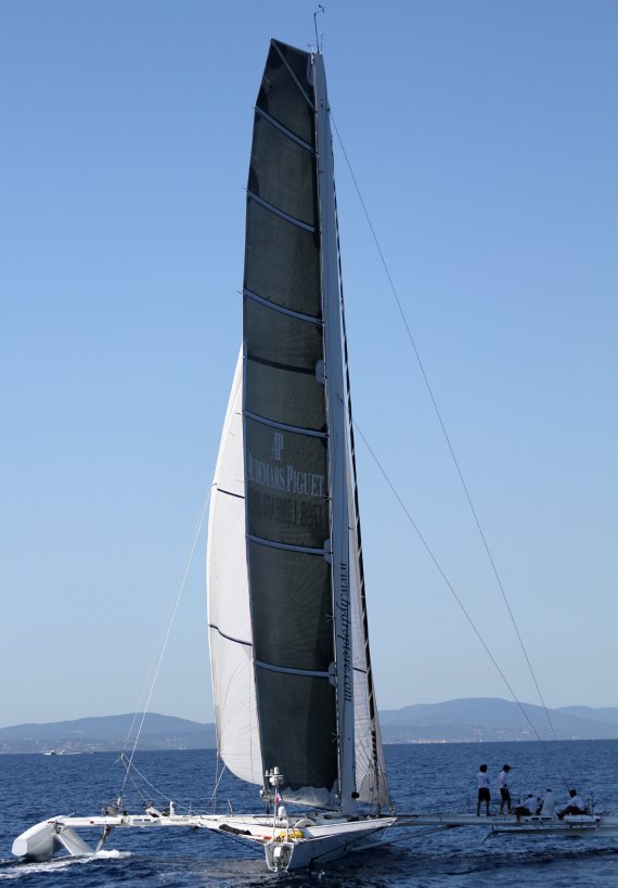 l'Hydroptere 3 愛彼皇家橡樹近海潛水腕表-復(fù)刻表