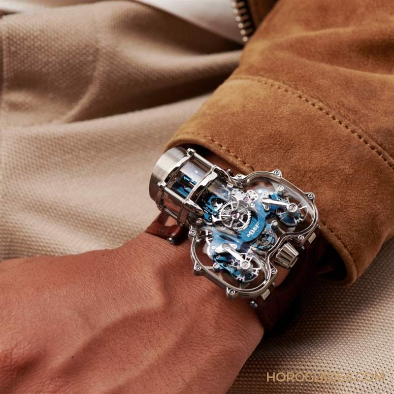 MB&F - 最美機芯 雙色齊發(fā)｜MB&F HM9 Sapphire Vision