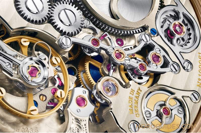 溫暖蜜金限量登場|朗格Zeitwerk Minute Repeater 18K蜂蜜金版-復(fù)刻表