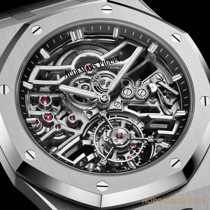 AUDEMARS PIGUET - ROYAL OAK - 26735ST. OO.1320ST.02 - 不銹鋼 VS 沙金你更愛哪一種？ AP愛彼Royal Oak自動上鏈飛行陀飛輪鏤空腕表Ref.26735
